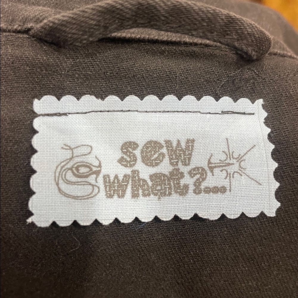 Upcycled Black Denim Jacket with Peplum & Floral Whitework Embroidery. Size M-L - Picture 3 of 15